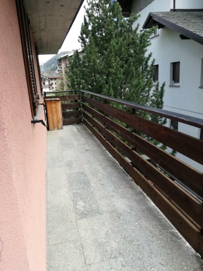 Casa Ghislandi Leilighet Aprica Eksteriør bilde